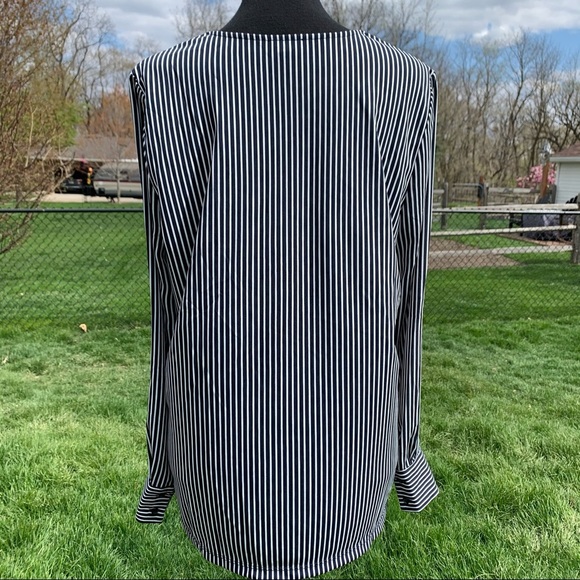 Ann Taylor Factory M Navy Stripe LS Blouse - Picture 5 of 12